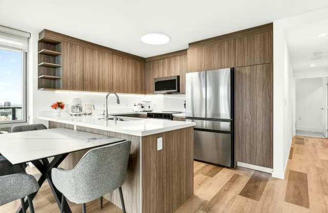 High-Rise Retreat | Panoramic Ocean & City Views photos photos
