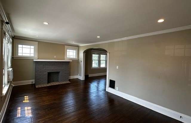 59 Tulane Road Gallery 2