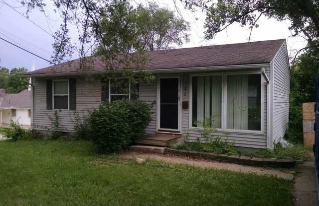 14812 Bellaire Ave photos photos