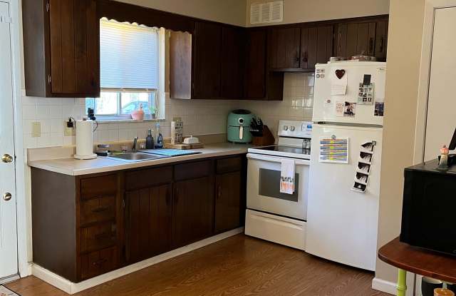 484 BRENTWOOD - 484 Brentwood Drive, Kent, OH 44240