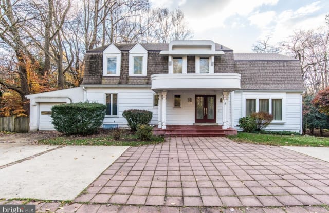 7028 HEATHERHILL ROAD - 7028 Heatherhill Road, Bethesda, MD 20817