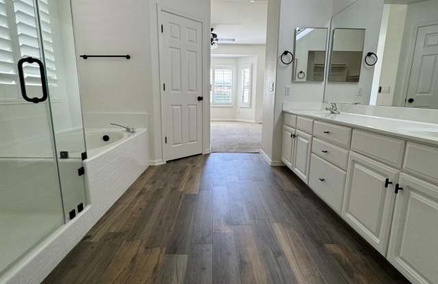 14570 W CATALINA Drive Gallery 4