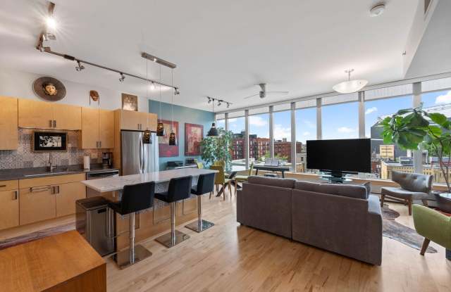 215 10th Avenue S photos photos