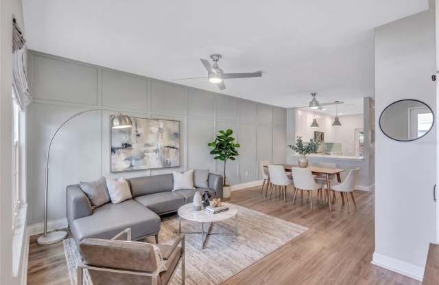 12450 BERKELEY SQUARE Drive Gallery 3