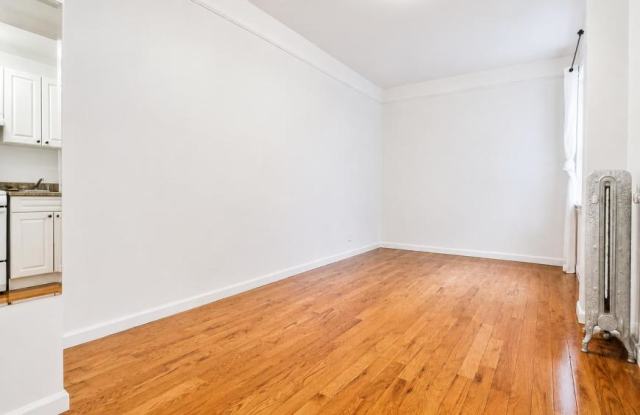 936 West End Avenue Gallery 4