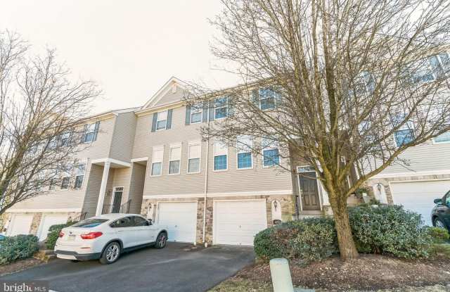 487 FORT HILL Circle Gallery 3