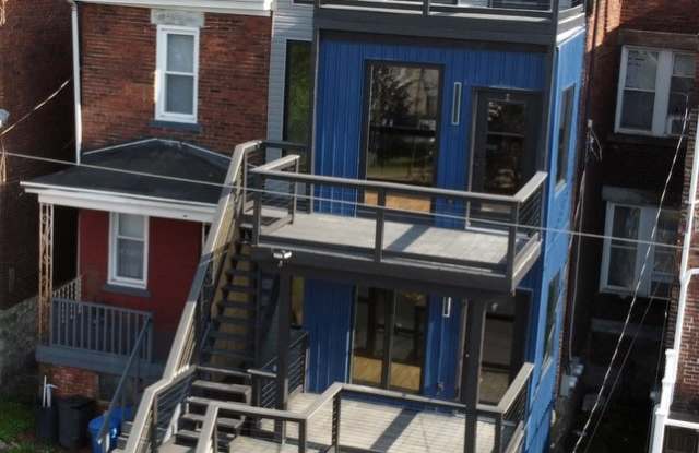 631 East 9th Avenue - 1 - 631 East 9th Avenue, Munhall, PA 15120