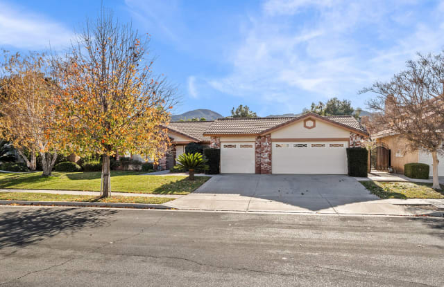 620 Walnut Circle - 620 Walnut Circle, Corona, CA 92881