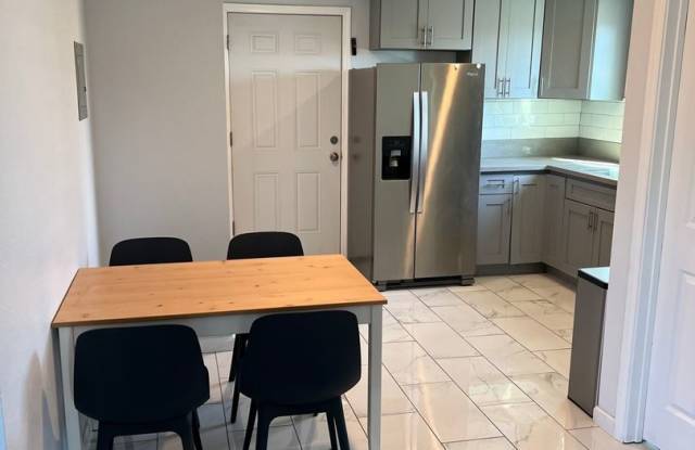 3 Bedroom Duplex in San Diego photos photos