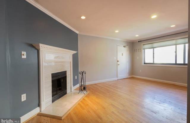 3819 DAVIS PLACE NW - 3819 Davis Place Northwest, Washington, DC 20007