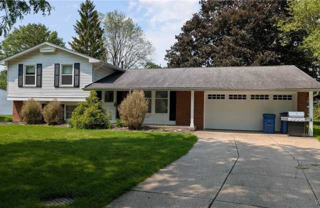 88 Philip Drive photos photos