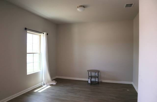 632 Cypress Arbor Gallery 3