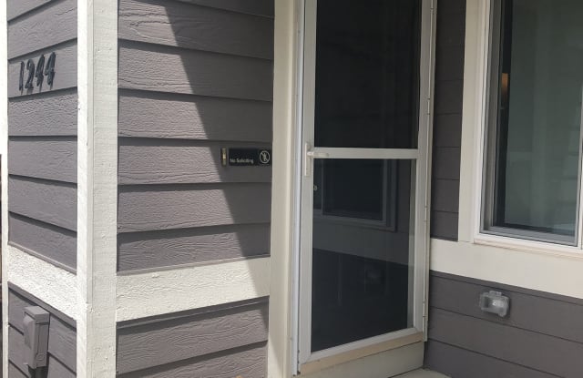 1244 James Cir Unit 5 - 1244 James Circle, Lafayette, CO 80026