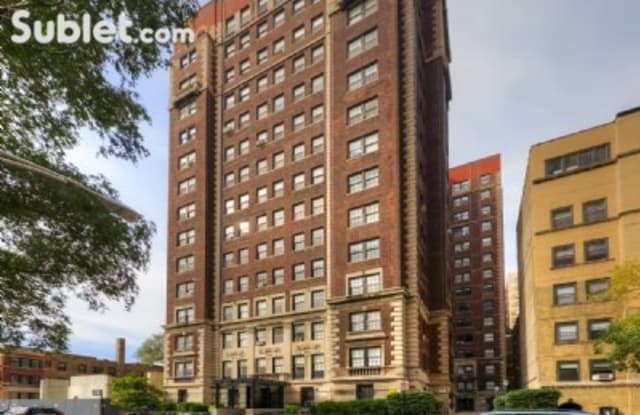 422 W Melrose St - 422 West Melrose Street, Chicago, IL 60657