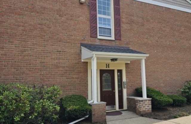 605 Grove St photos photos
