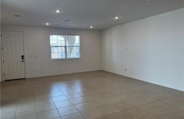 208 Vanhoy Avenue Gallery 4