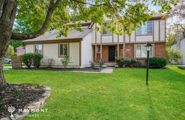 1018 Aberdeen Court photos photos