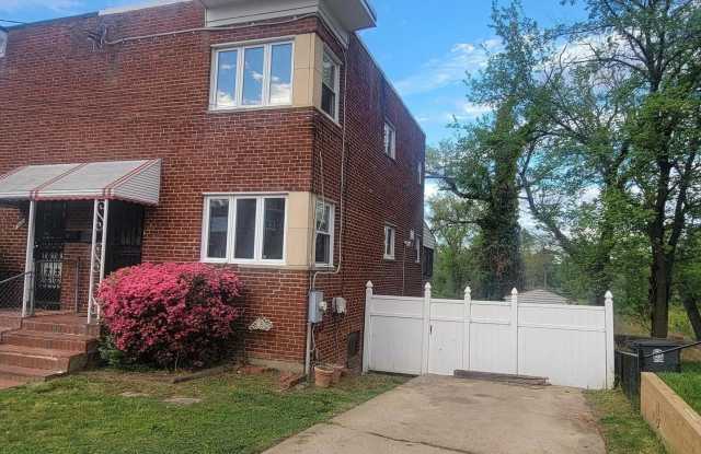 1818 LONGFORD DR photos photos