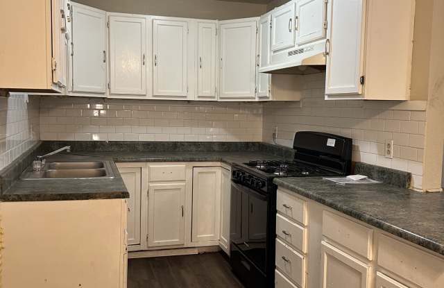 3305 East Cornell Street - 3305 East Cornell Street, Lubbock, TX 79403