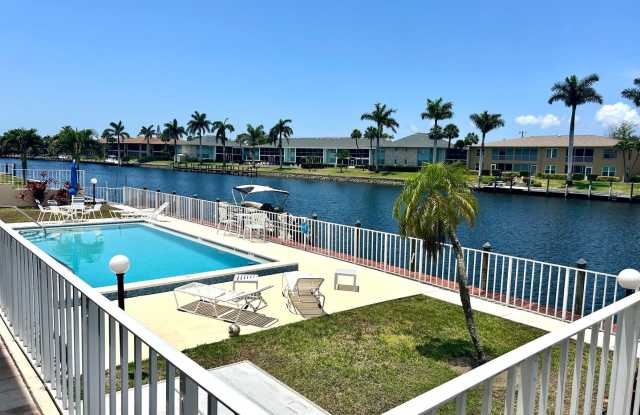 2/2 Beautifully Remodeled, Furnished, With Gulf Access photos photos