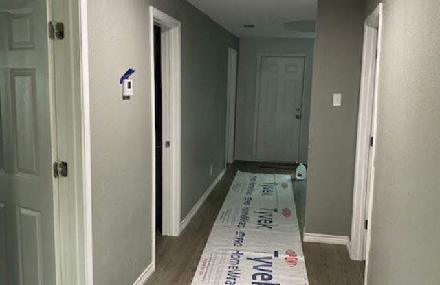 1101 James Farmer St - 1101 James Farmer Street, Marshall, TX 75670