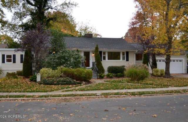 55 Deal Lake Point Road Gallery 3