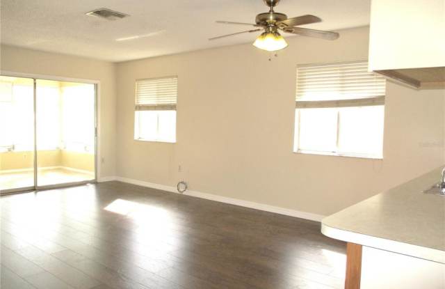 2280 BANCROFT CIRCLE S Gallery 4