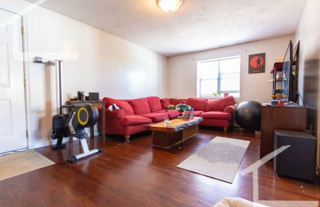 HOT BRIGHTON LISTING!!!! photos photos