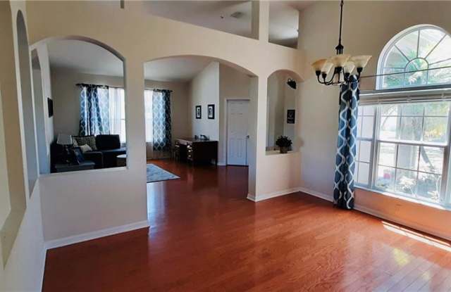 8907 N RIVER ROAD Gallery 2