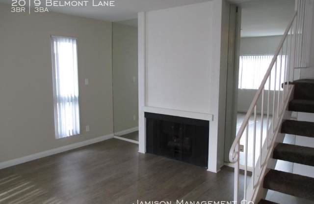 2019 Belmont Lane Gallery 3