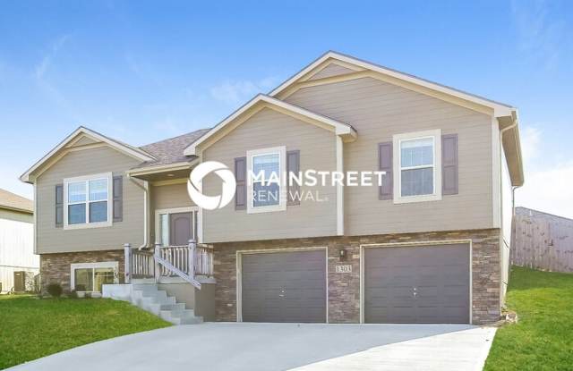 1303 Northwest High View Drive photos photos