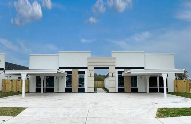 4225 Heron Ave photos photos