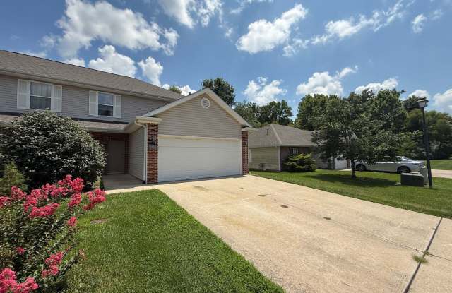 3 bedrooms and 2 baths Gallery 4