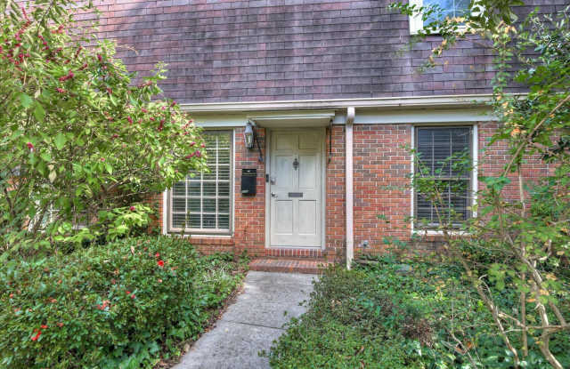 314 Laurens Street SW photos photos