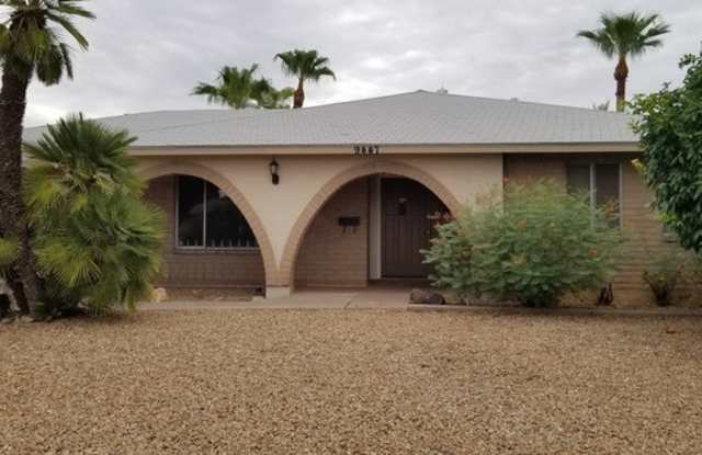 9447 North 41st Drive Gallery 2