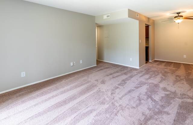 Crestview at Louisville Apartments photos photos