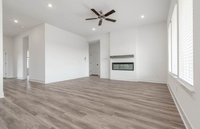429 West Gosling Isle Gallery 2