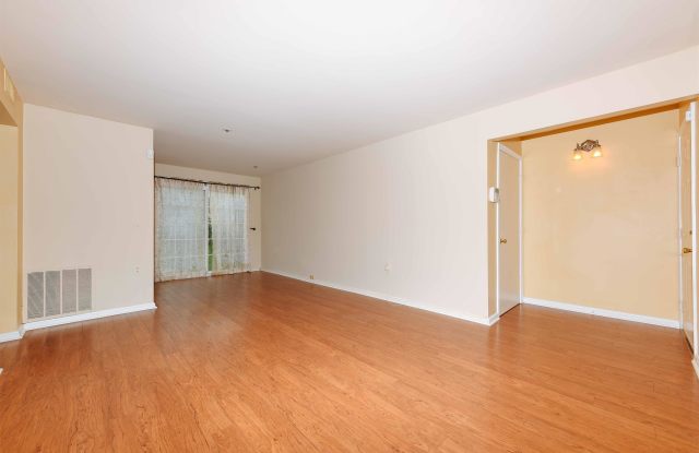 14909 McKisson Court Gallery 2
