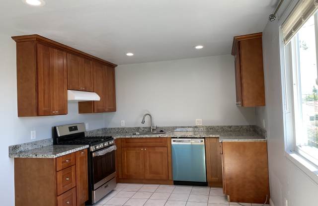 1511 Mt Everest Ct photos photos