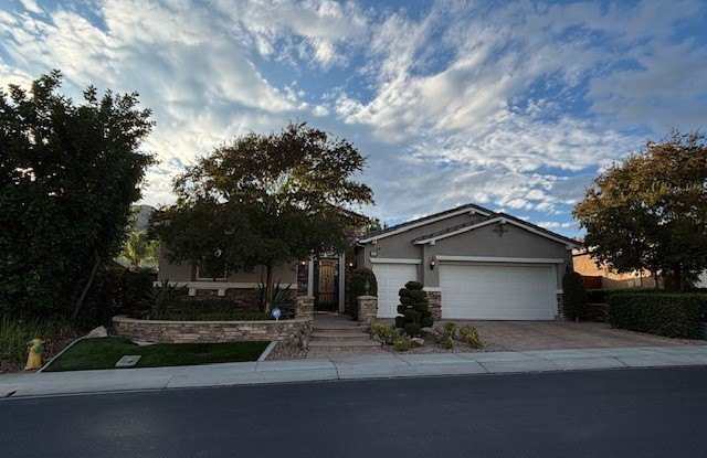 483 Lyle photos photos