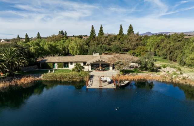 3740 Roblar Avenue photos photos