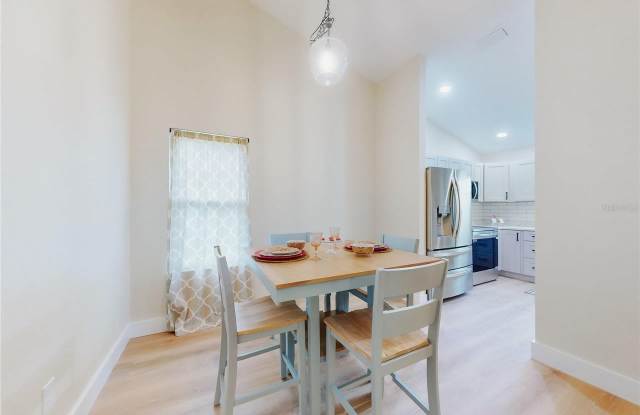 804 Soft Pine Ct Gallery 4