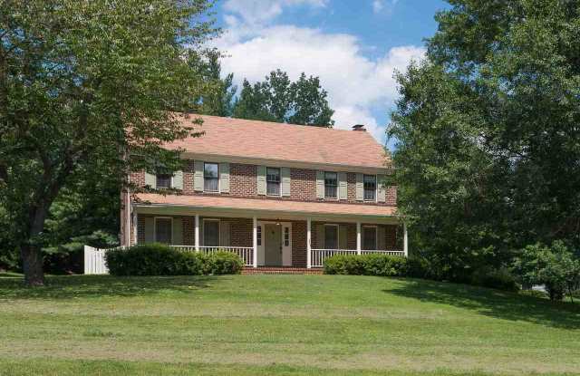 1255 HEROLD CIR - 1255 Herold Circle, Ivy, VA 22901