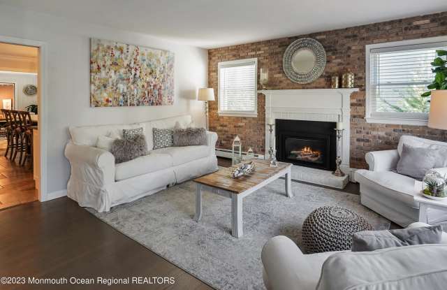 315 Ludlow Avenue photos photos