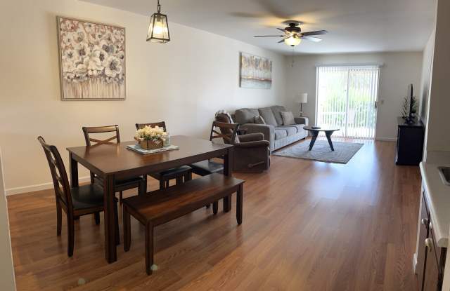 4150 East Cactus Road Gallery 1