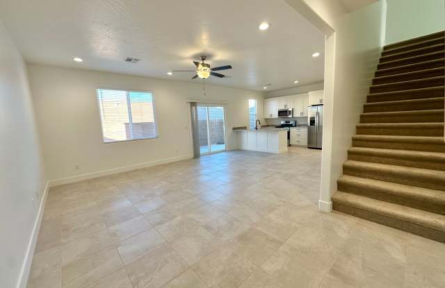 150 N 2470 W photos photos
