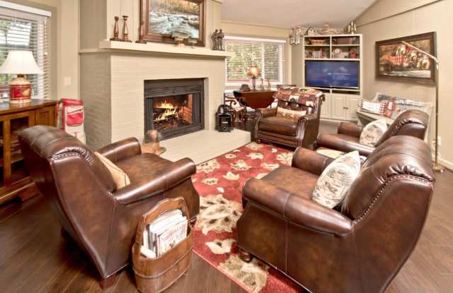 50 Broadmoor Ln Gallery 2
