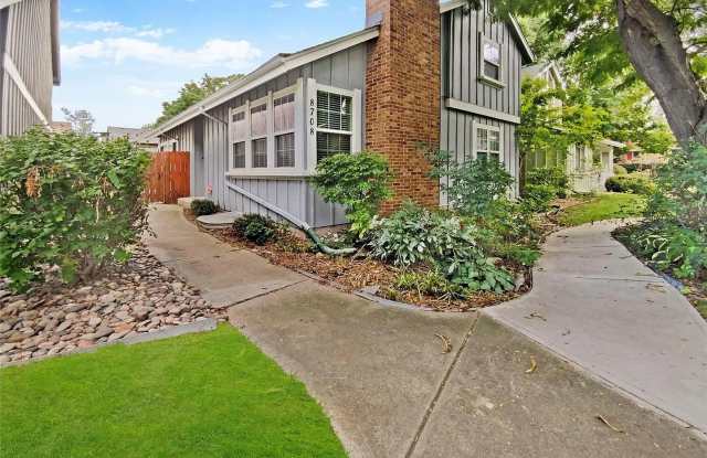 Spacious 4BR House in Arvada Gallery 1
