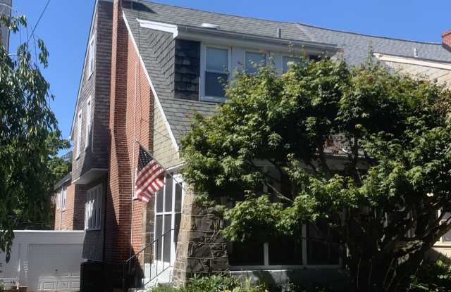 816 W 22nd Street photos photos