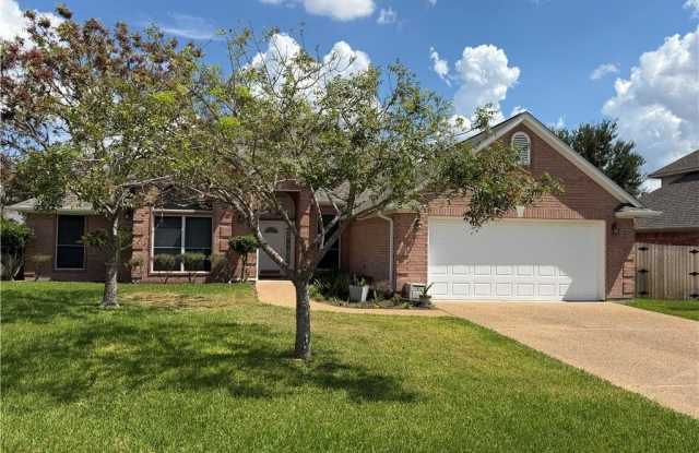 4607 Park Hollow Circle Gallery 1
